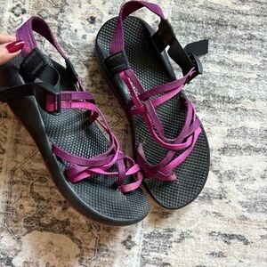 Chaco sandals purple pink size 10